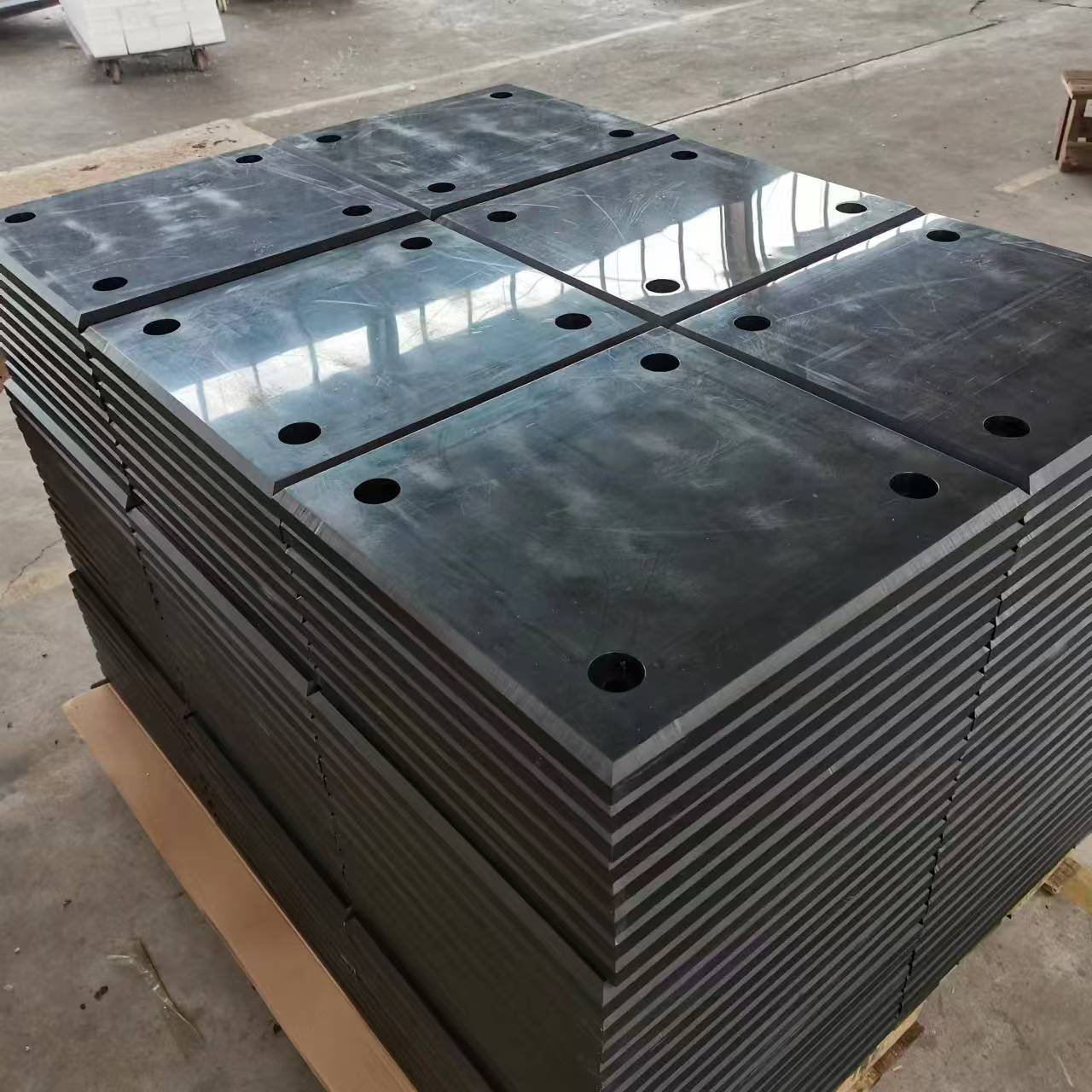 超高分子量聚乙烯防靜電UPE板抗靜電UHMWPE板加工異形件
